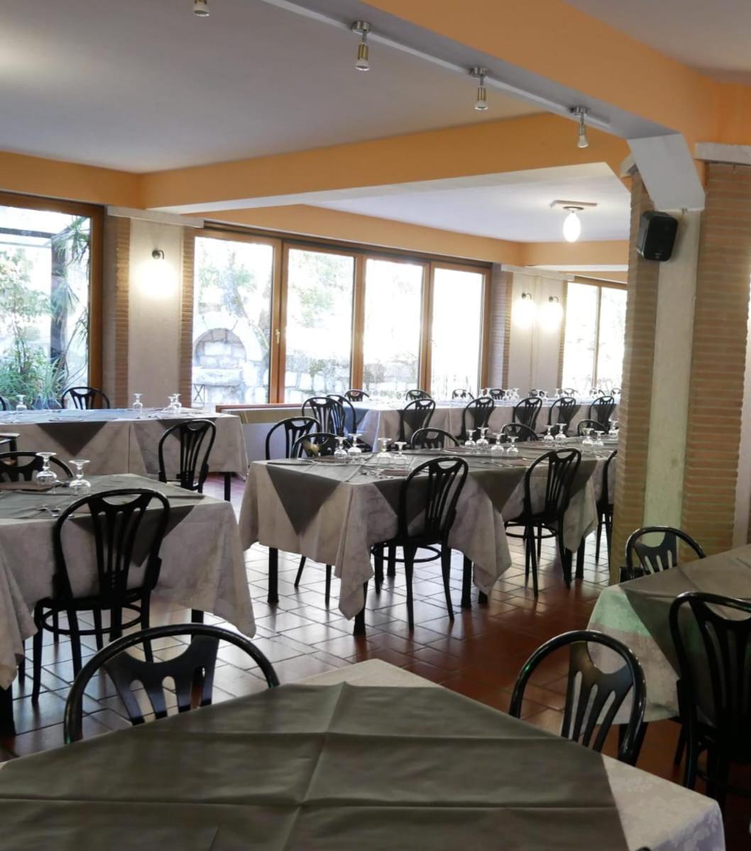 Lh Albergo Il Picchio Pescasseroli Exterior foto